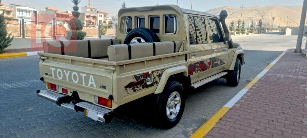 Toyota Land Cruiser Pickup